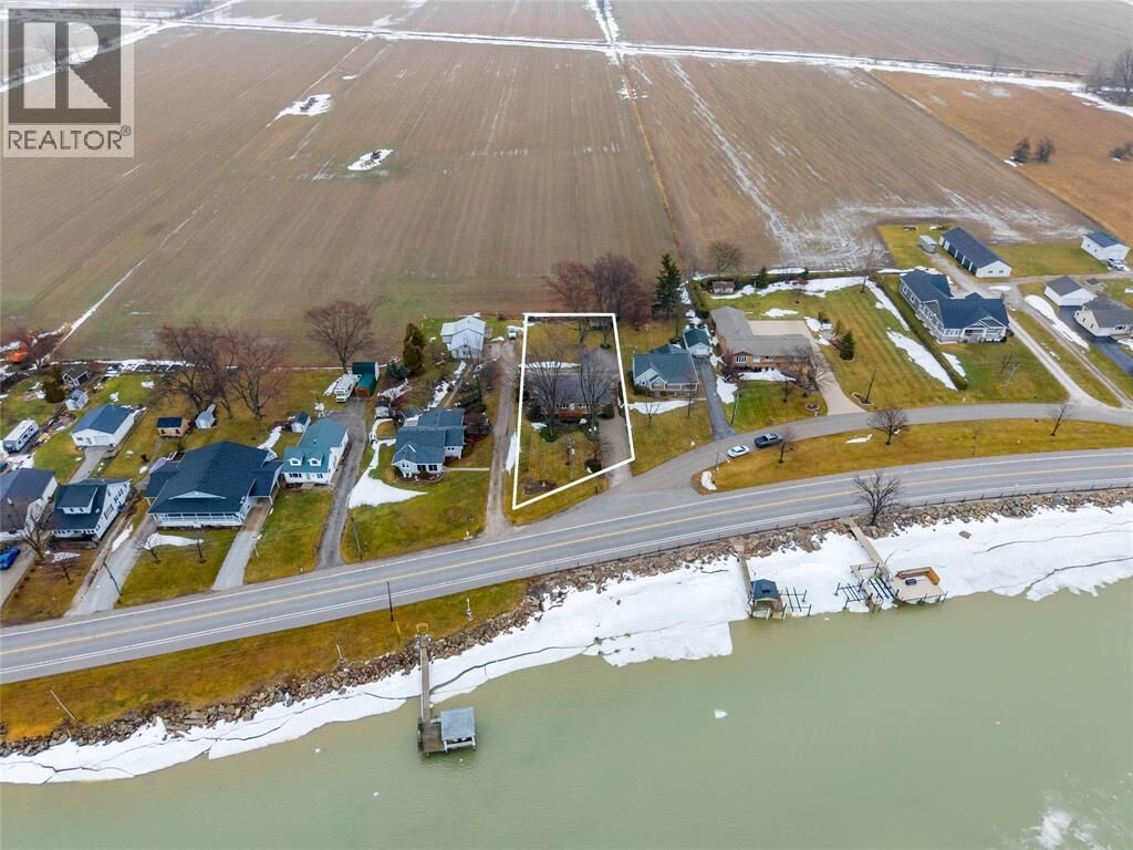 Photo de la propriété: 3306 St Clair Parkway ON N0P 2H0