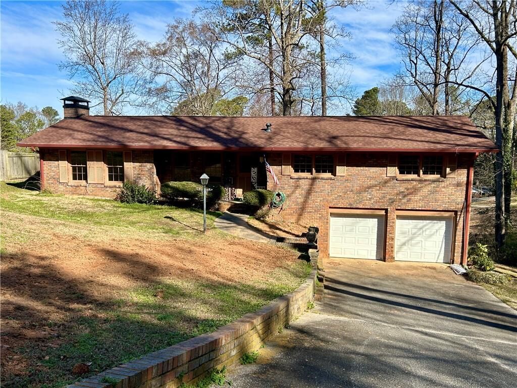 Property Photo:  2569 Sky Lane Drive  GA 30062 