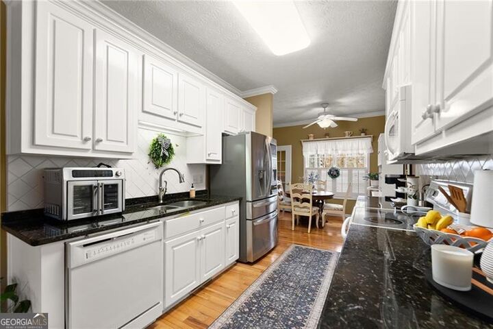 Property Photo:  30 S Windsor Drive  GA 30534 