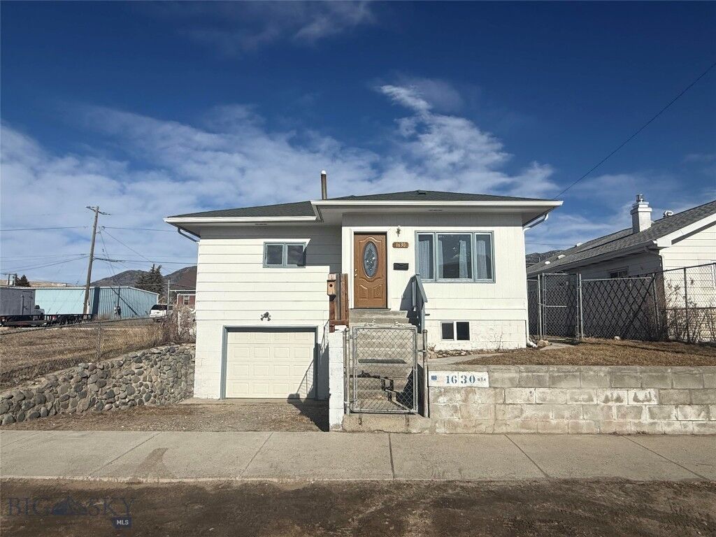 Property Photo:  1630 Phillips Avenue  MT 59701 