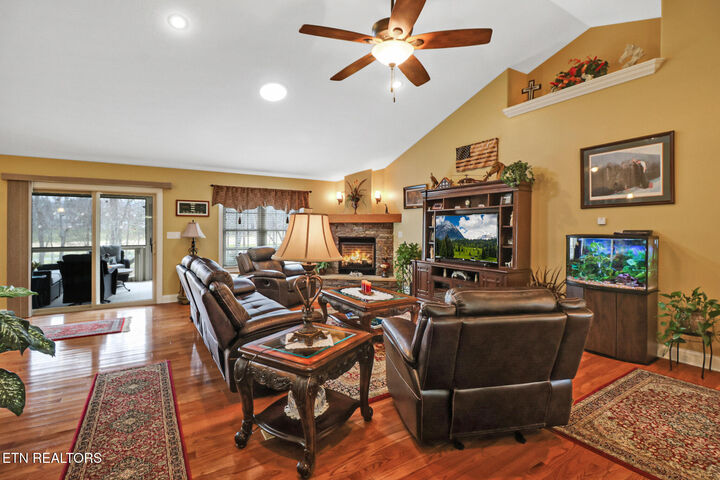 Property Photo: 56 Westridge Court TN 38558