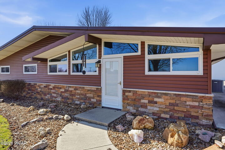 Property Photo:  11925 County Road 175  OH 43326 