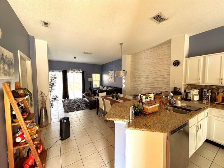 Property Photo:  8509 Bay Lilly Loop  FL 34747 