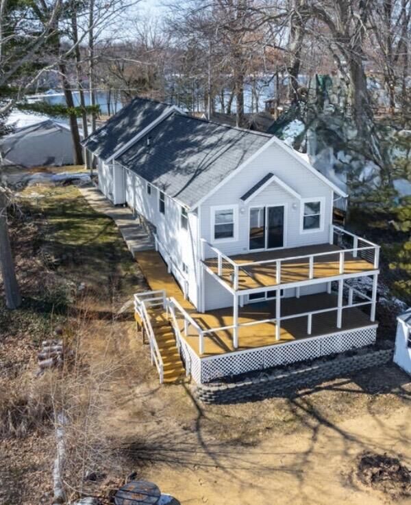 Property Photo:  11309 Sunset Point Drive  MI 49080 