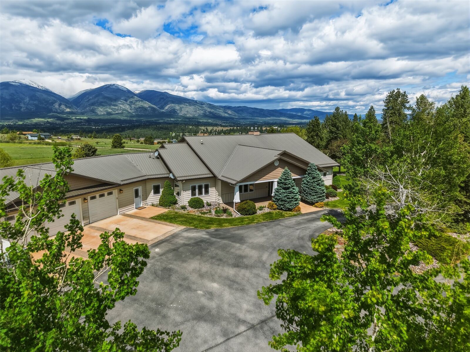 Property Photo: 460 Windwalker Trail MT 59870