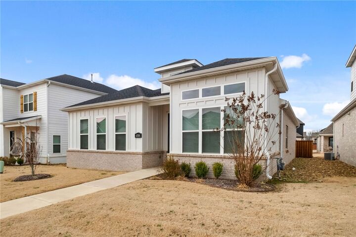 Property Photo: 6304 SW Beacon Street AR 72713
