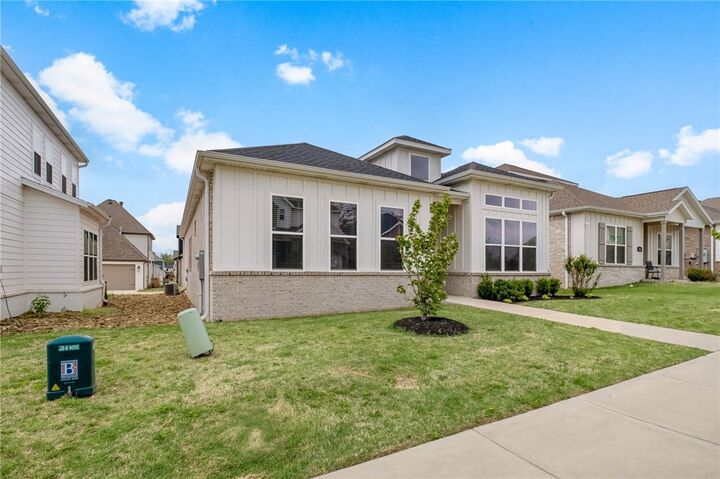 Property Photo:  6304 SW Beacon Street  AR 72713 