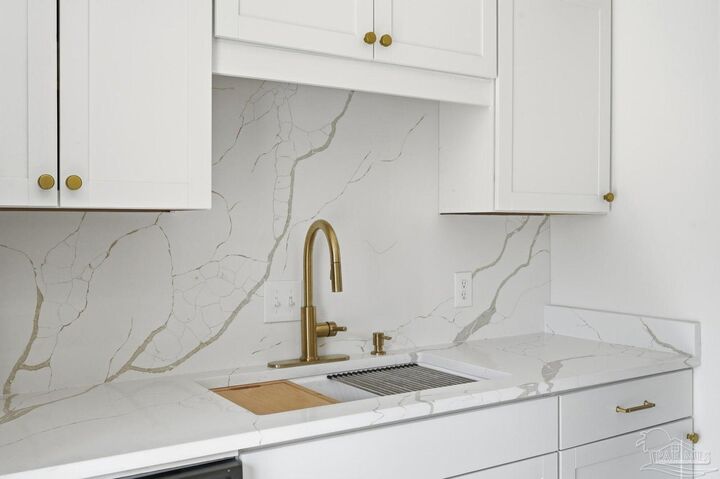 Property Photo:  8522 Gulf Blvd 20  FL 32566 