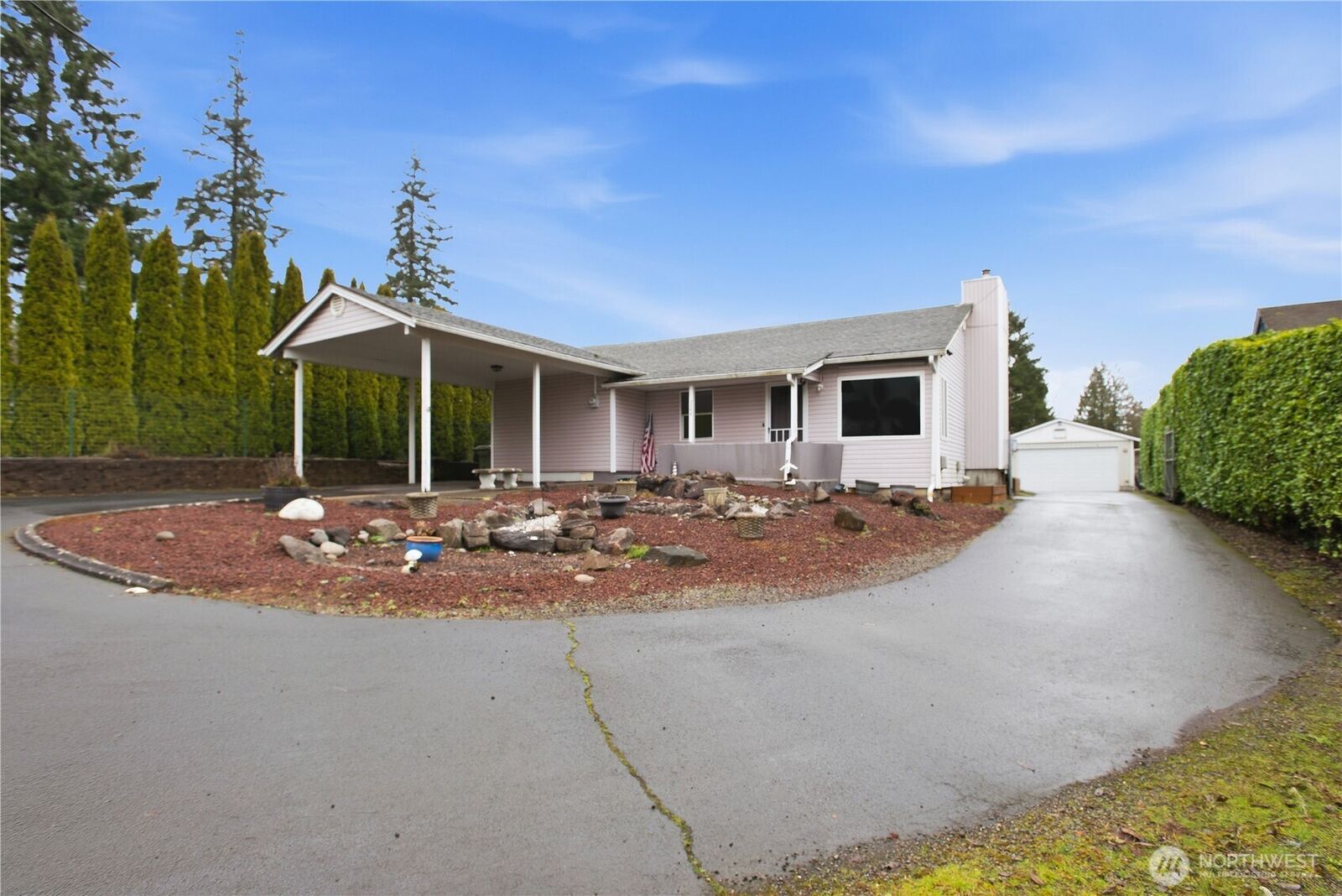 Property Photo:  3506  Columbia Heights Road  WA 98632 