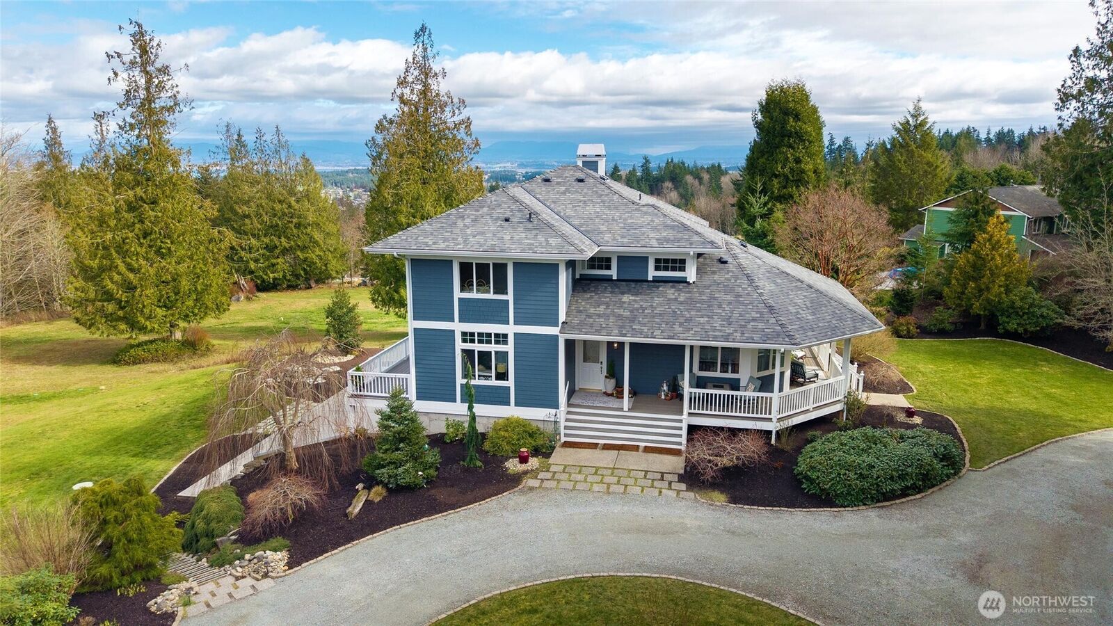 Property Photo:  342  Echo Ridge Way  WA 98282 