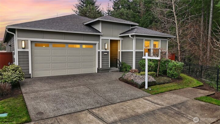 Property Photo:  8520  Shaw Lane NE  WA 98516 