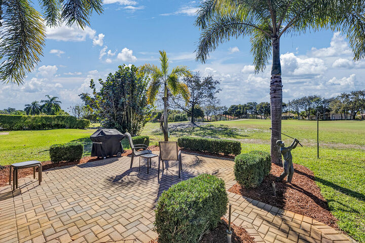 Property Photo: 5362 Piping Rock Drive FL 33437