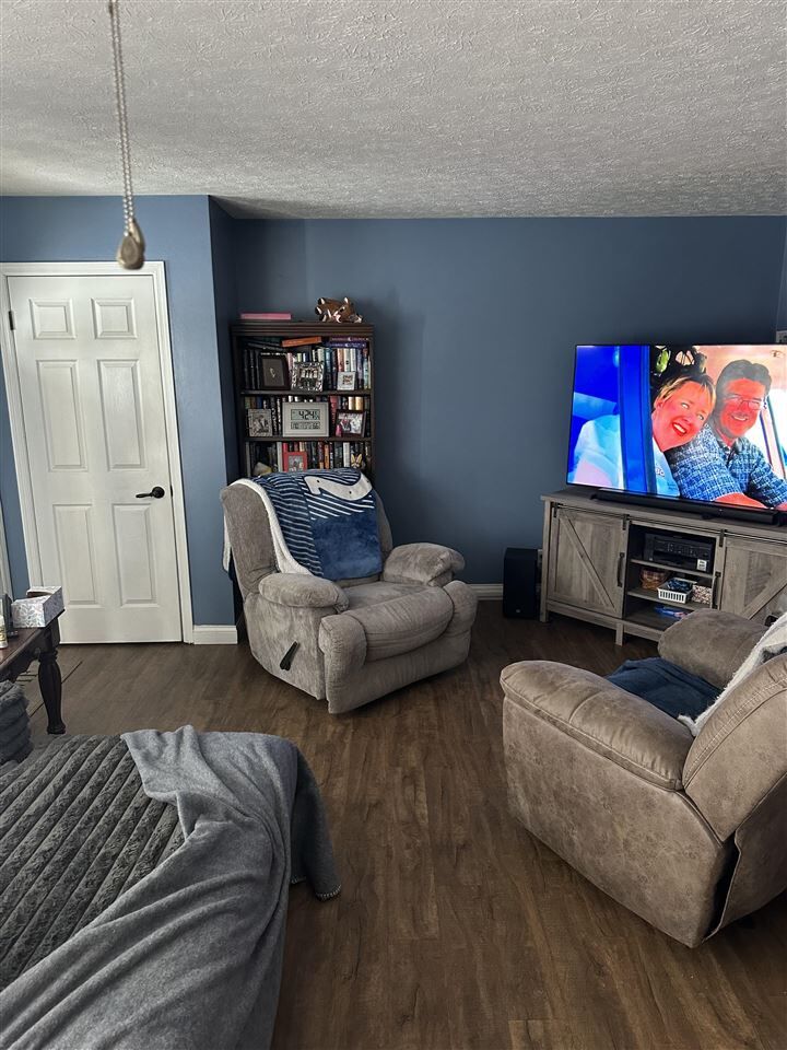 Property Photo:  158 W Alta Lane  IN 47331 