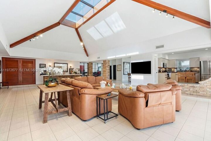 Property Photo: 13780 SW 73rd Ct FL 33158