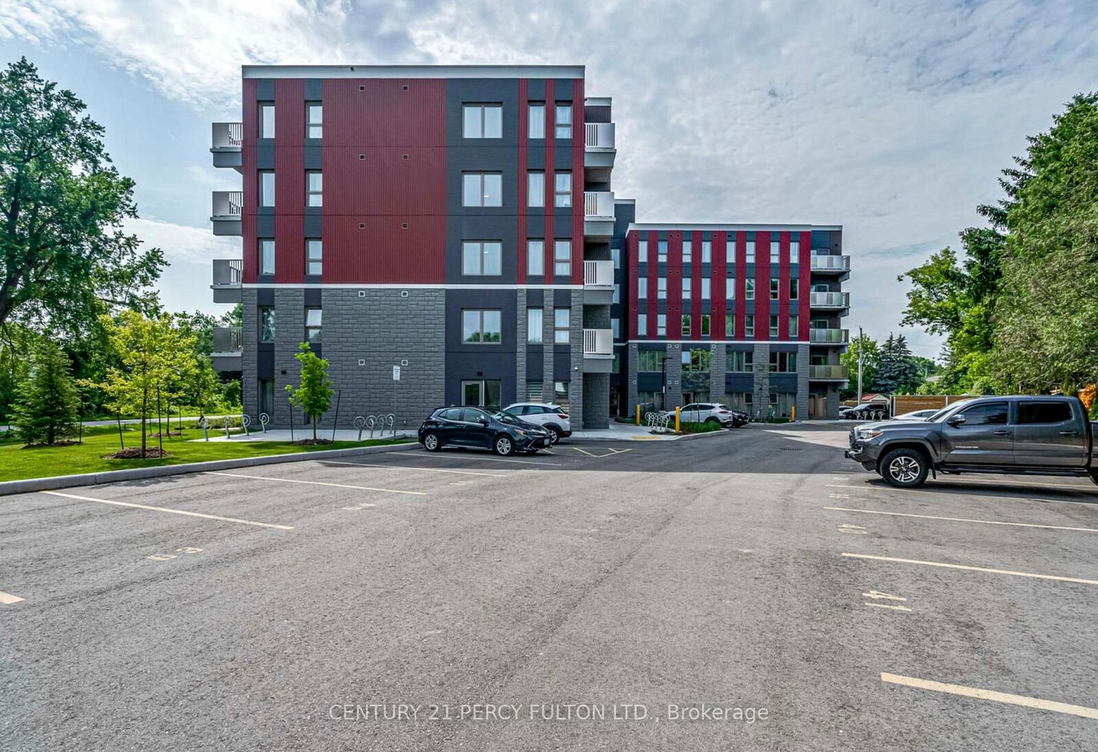 Property Photo:  77 Leland Street 210  ON L8S 3A1 