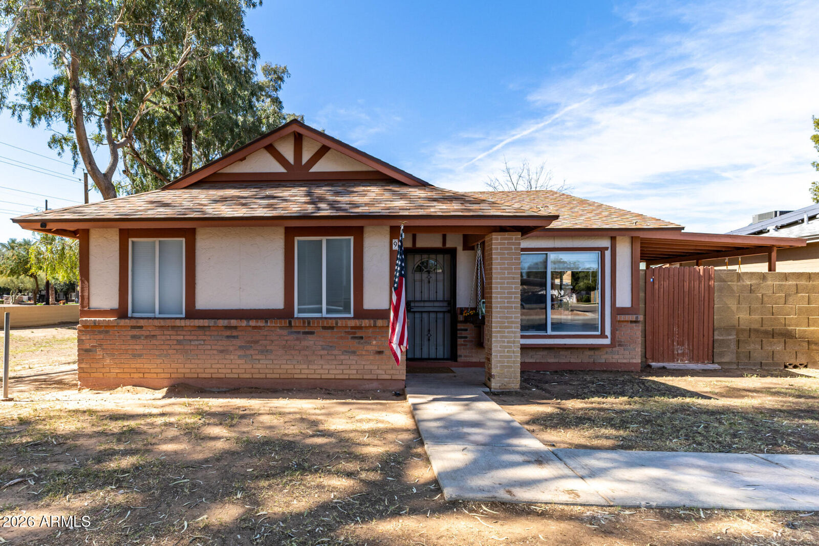 Property Photo:  876 S Nebraska Street 9  AZ 85225 