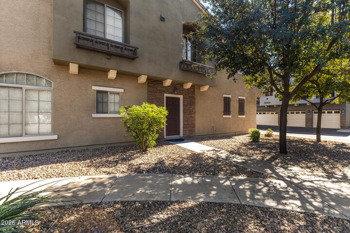 Property Photo: 2402 E 5th Street 1646 AZ 85288