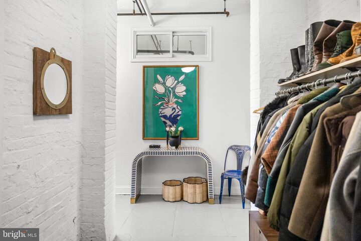 Property Photo:  1375 Maryland Avenue NE B  DC 20002 