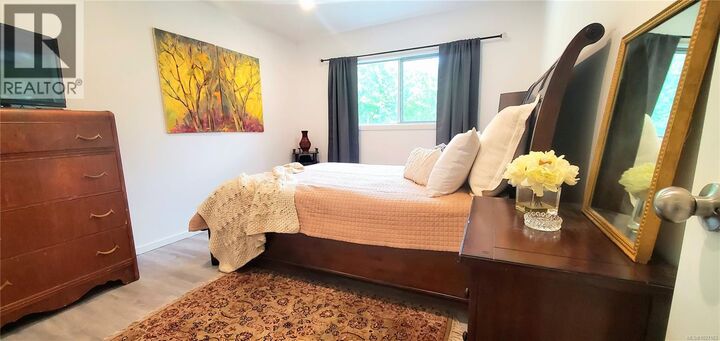 Property Photo:  332 South Shore Road  BC V0R 2G0 