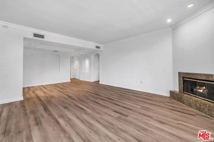 Property Photo: 11847 Gorham Ave CA 90049