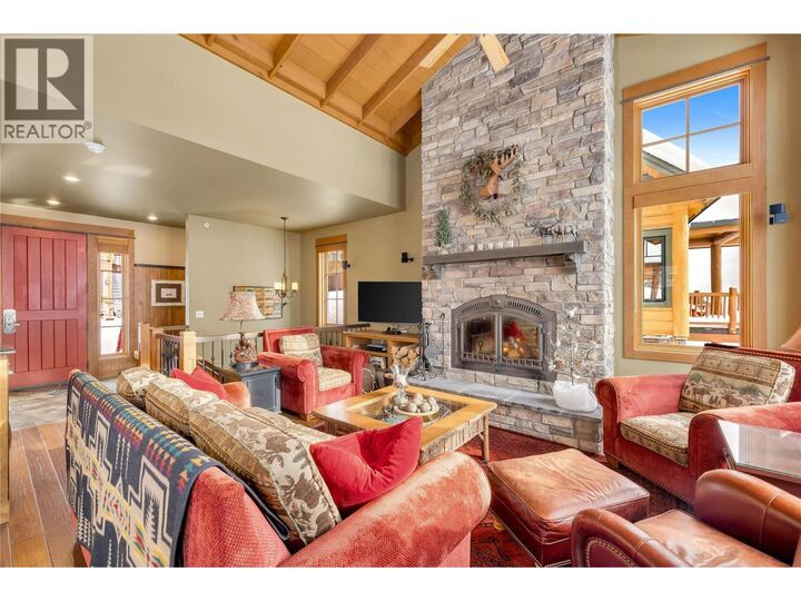 Property Photo: 255 Feathertop Way 8 BC V1P 1P3
