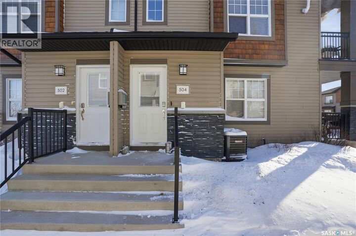 Property Photo: 504 1015 Patrick Crescent SK S7L 4Y2