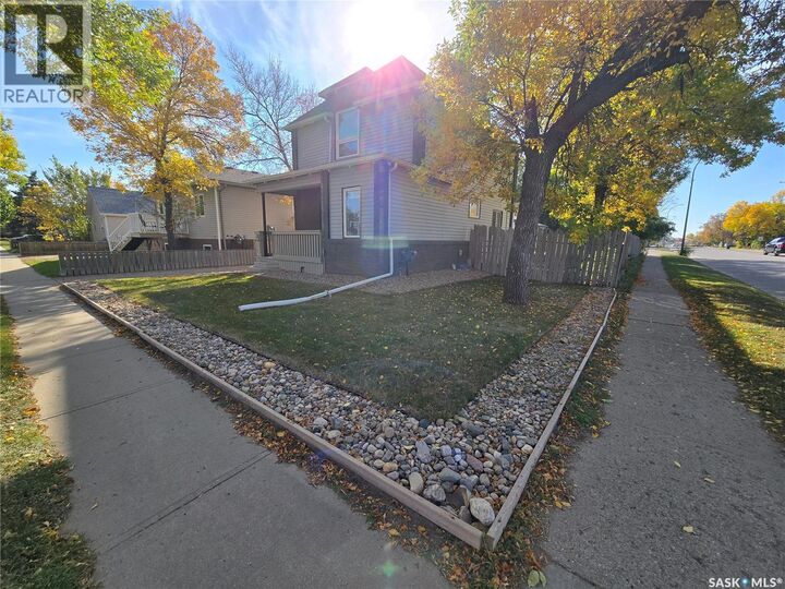 Property Photo:  2 Prairie Avenue  SK S4H 0L1 