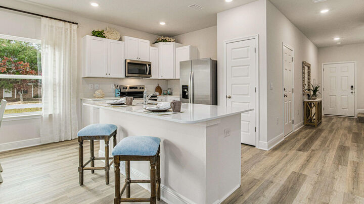 Property Photo:  2434 Cliff Hollow Circle  FL 32563 