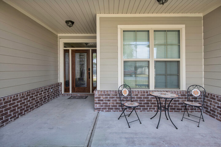 Property Photo:  2394 Ellison Way  FL 32547 