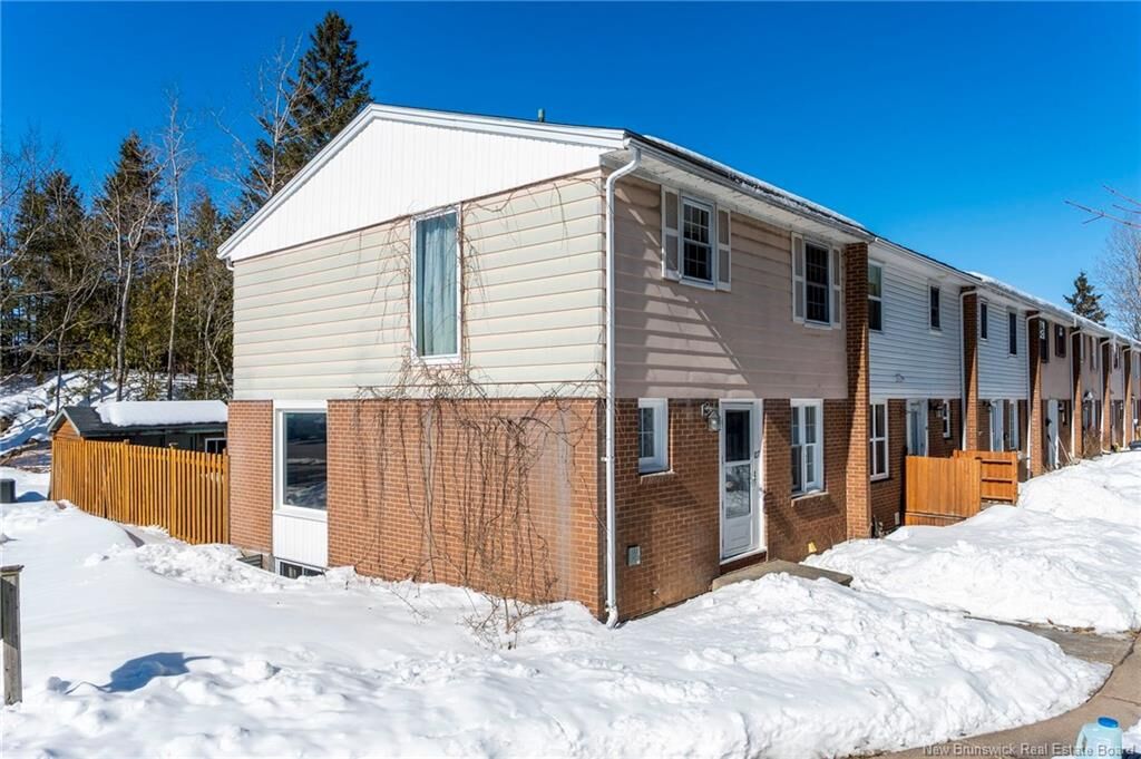 Property Photo:  107 Candlewood Lane  NB E2K 1Z5 