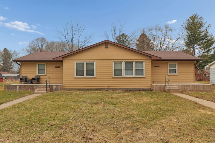 Property Photo:  1220-1222 Park Avenue  IN 46304 