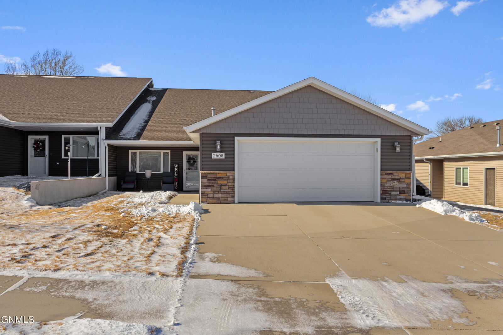 Property Photo:  2605 7th Avenue NW  ND 58554 