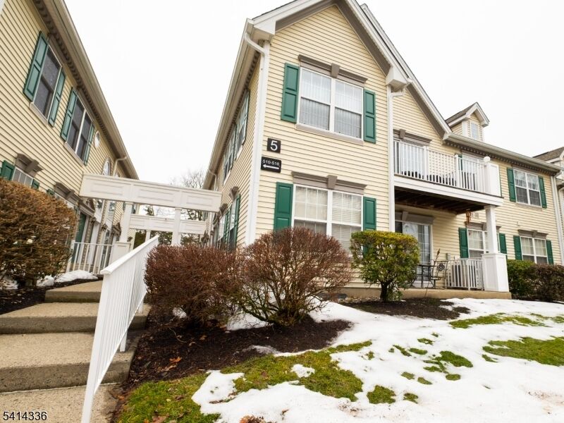 Property Photo:  512 Azalea Dr   Ondo  NJ 08876 