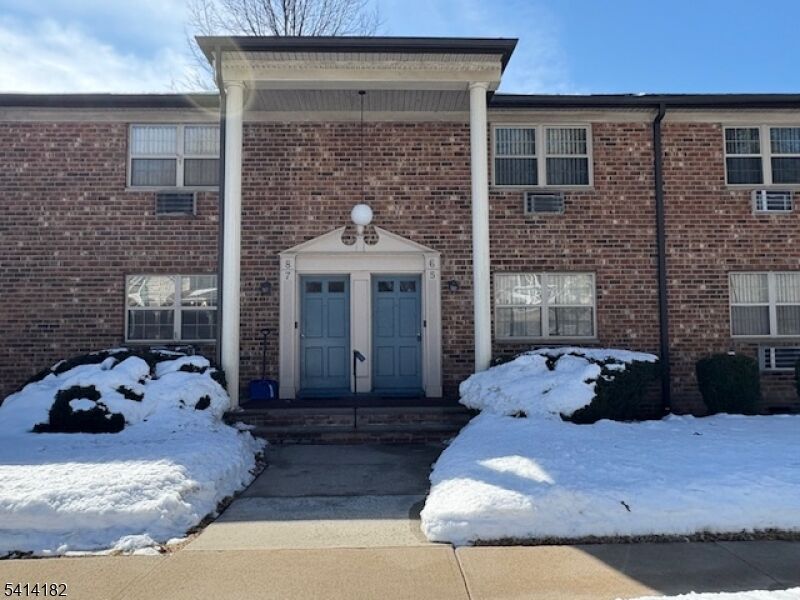 Property Photo: 19 Savage Rd U46f6 NJ 07834