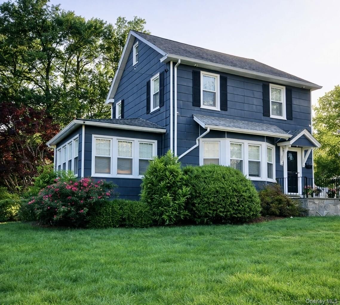 Property Photo:  16 Robin Street  NY 10562 