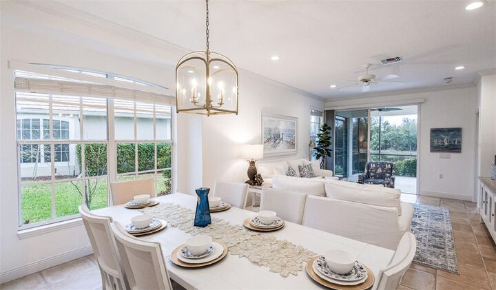 Property Photo:  7048 Old Tabby Circle  FL 34202 