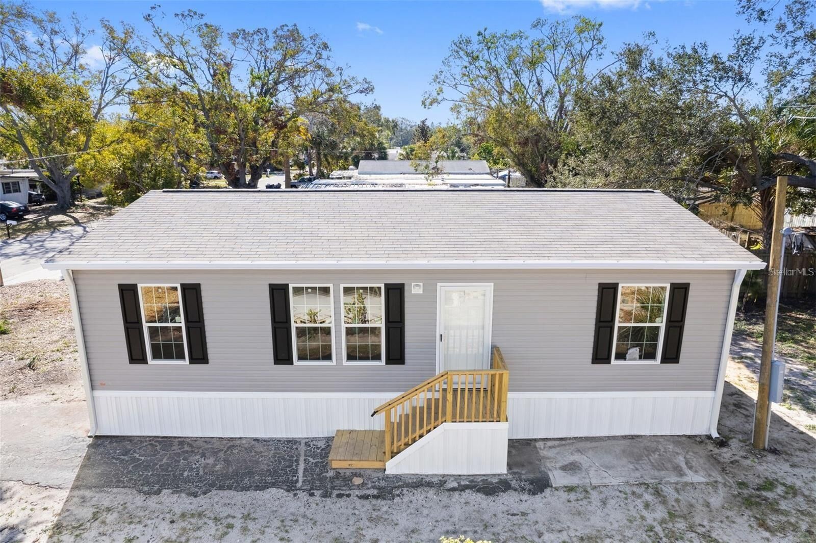 Property Photo:  5234 Yellow Pine Street N  FL 33709 