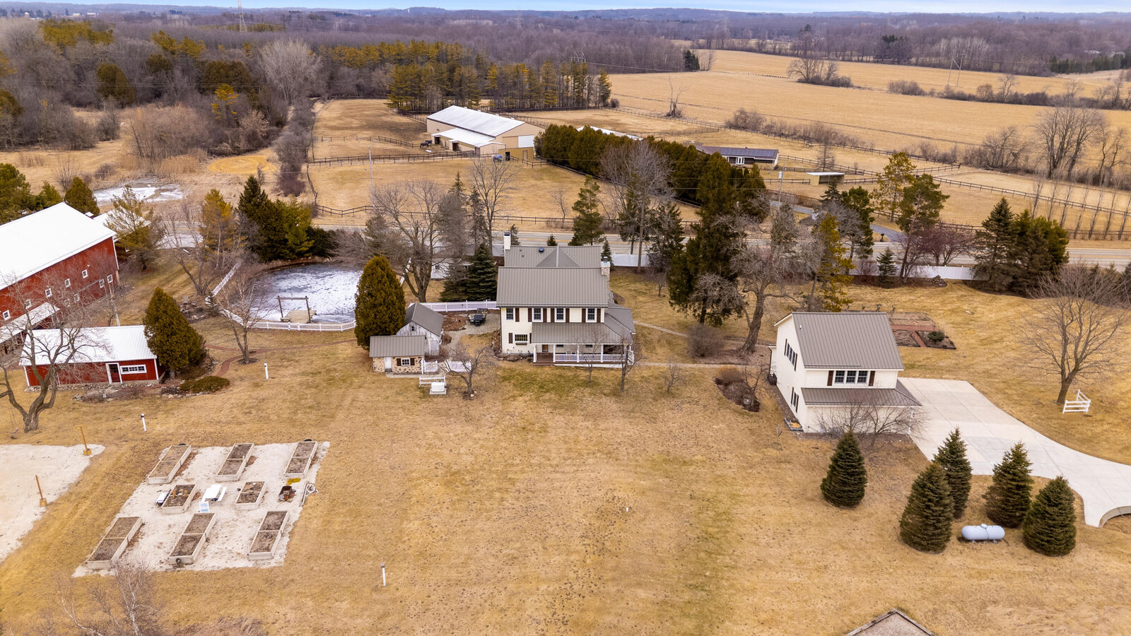 Property Photo:  2237 Washington Ave  WI 53012 