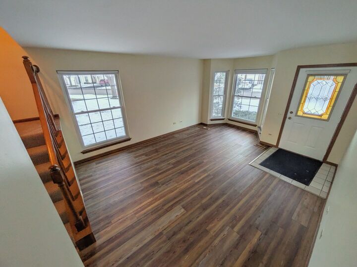 Property Photo:  28 N Oltendorf Road 28  IL 60107 