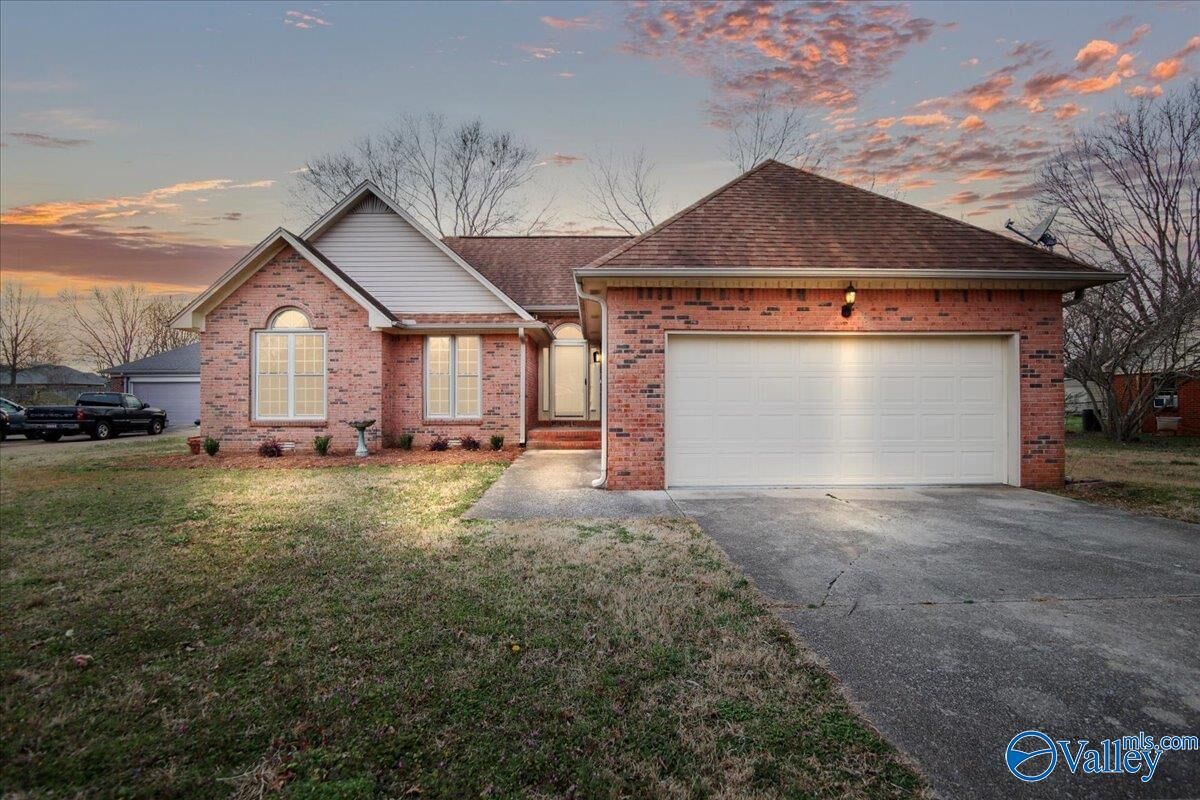 Property Photo:  144 Tammy Gaines Lane  AL 35811 