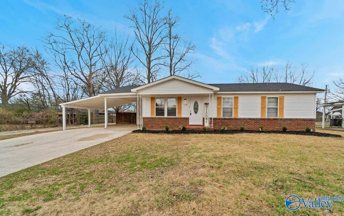 Property Photo:  120 SW Cecil Street  AL 35601 