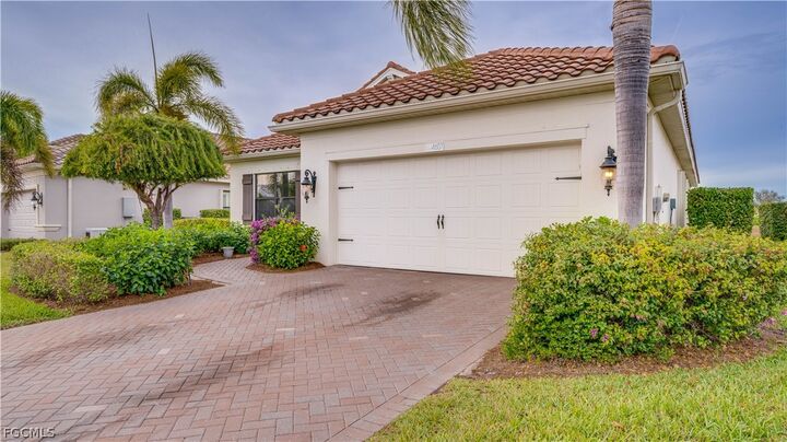 Property Photo:  4607 Mystic Blue Way  FL 33966 