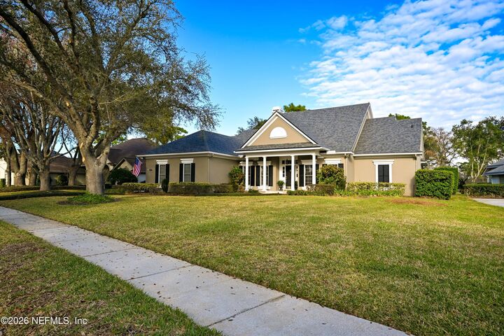 Property Photo: 3767 Vickers Lake Drive FL 32224