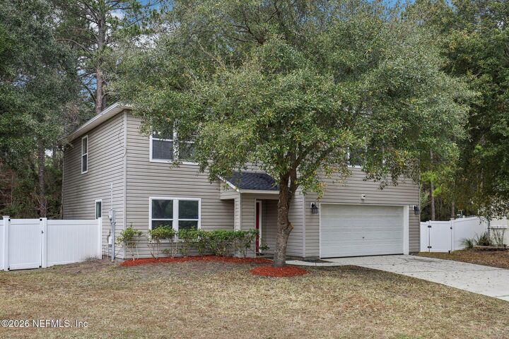 Property Photo: 7222 Beekman Lake Drive S FL 32222