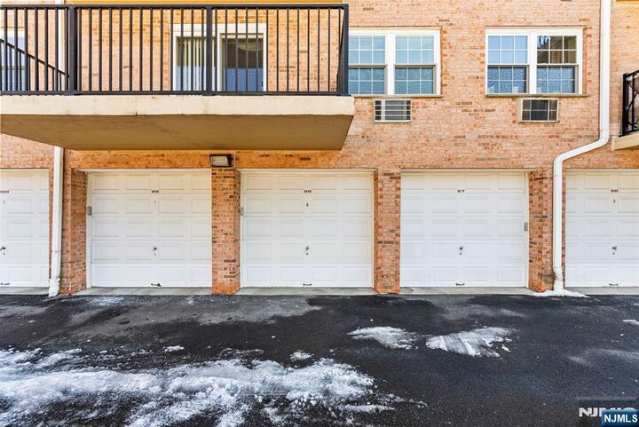 Property Photo:  550 Fairview Avenue 111  NJ 07675 