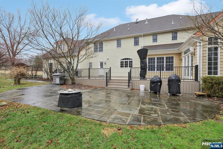 Property Photo:  12 Cowie Road  NJ 07930 