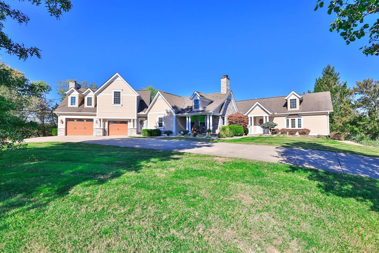 Property Photo:  16120 Highway 10 N Hwy N  KY 41006 