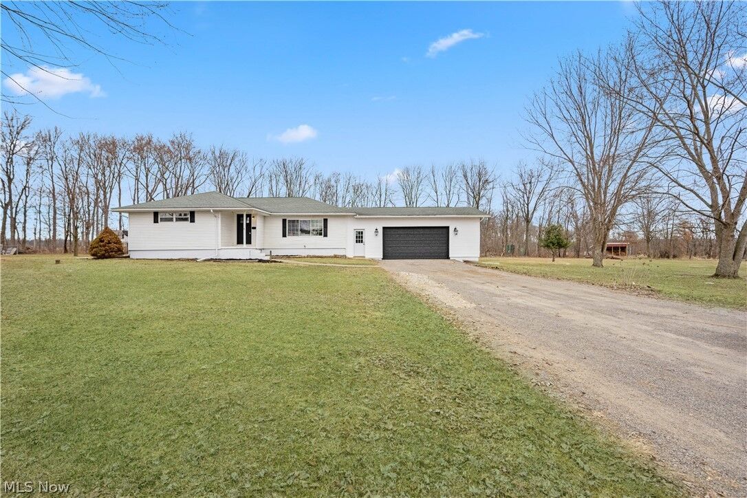 Property Photo:  15938 W South Range Road  OH 44460 