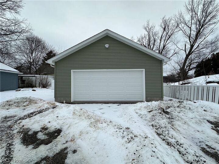 Property Photo:  1210 Aberdeen Avenue  OH 44502 