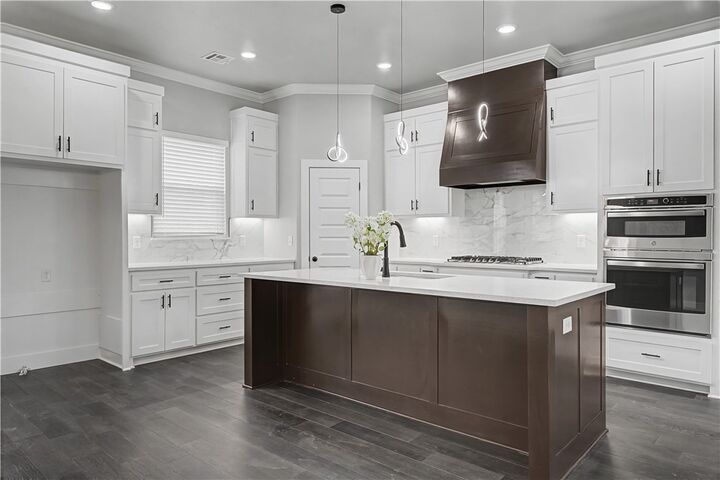 Property Photo: 29 Selkirk Drive AR 72715